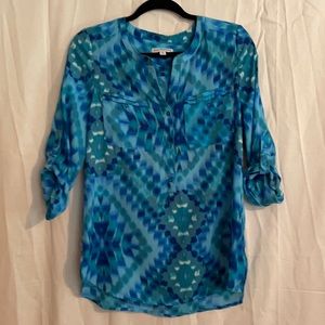 Beautiful 🤩 Silky blue top